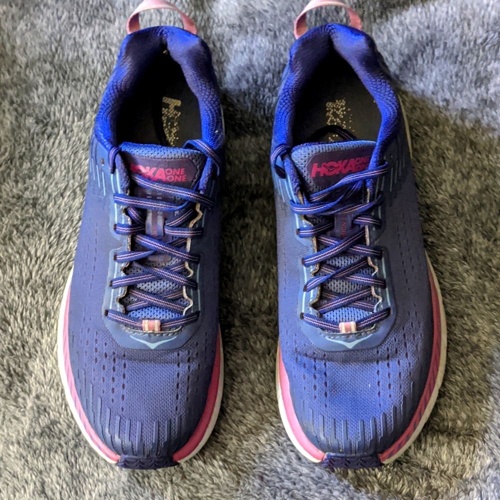 Hoka women's size 10.5